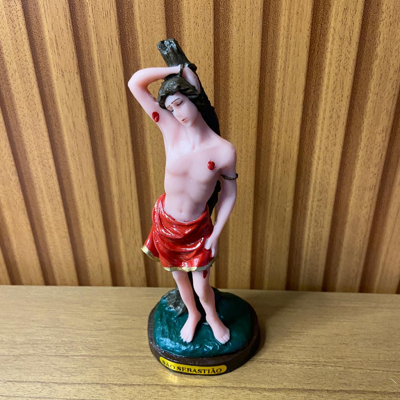 IMAGEM DE RESINA NACIONAL SÃO SEBASTIÃO 15CM (1 UNIDADE)