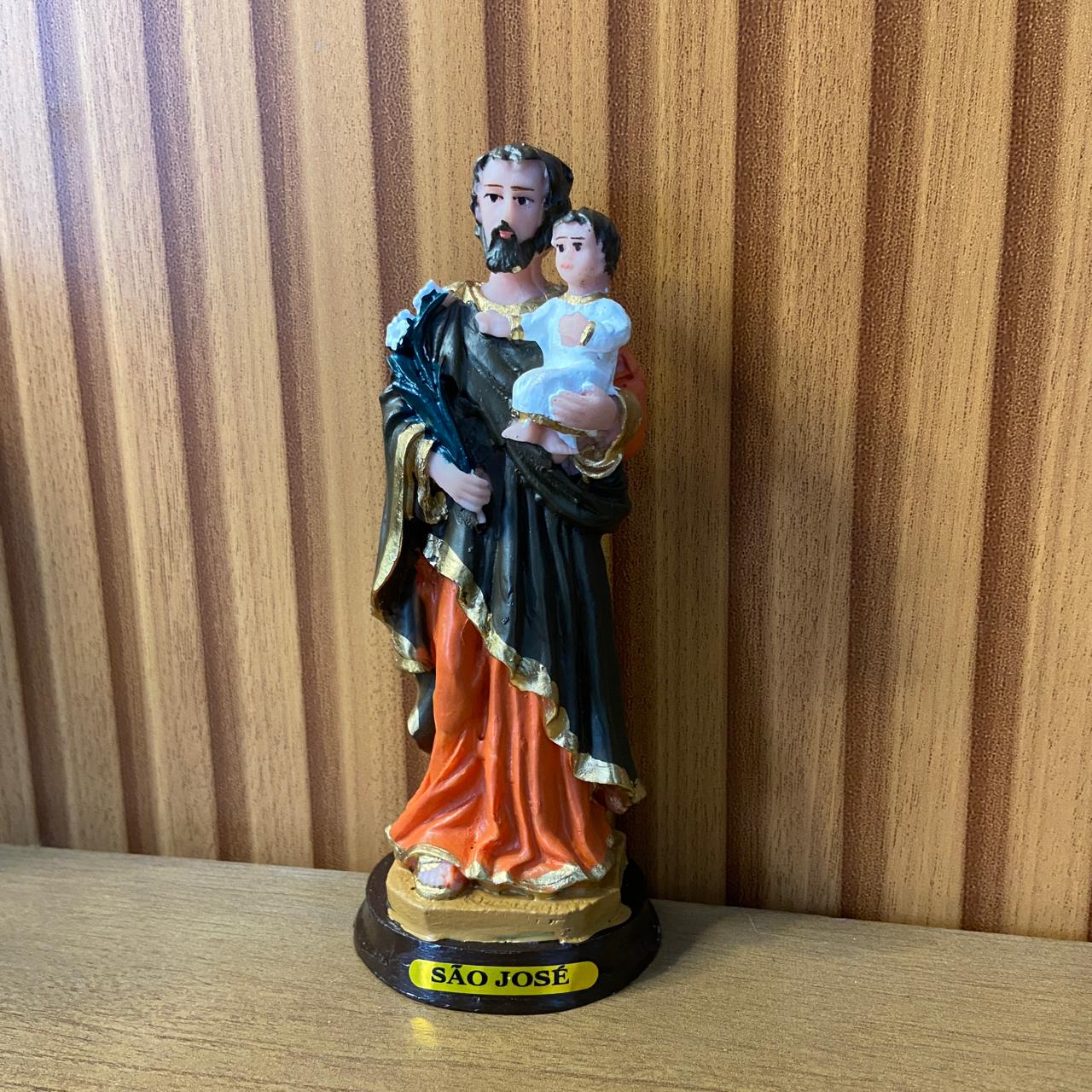 IMAGEM DE RESINA NACIONAL SÃO JOSÉ 15CM (1 UNIDADE)