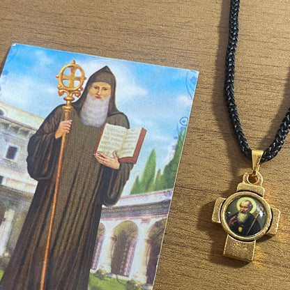 CORDÃO COM MEDALHA RESINADA SÃO BENTO (1 UNIDADES)