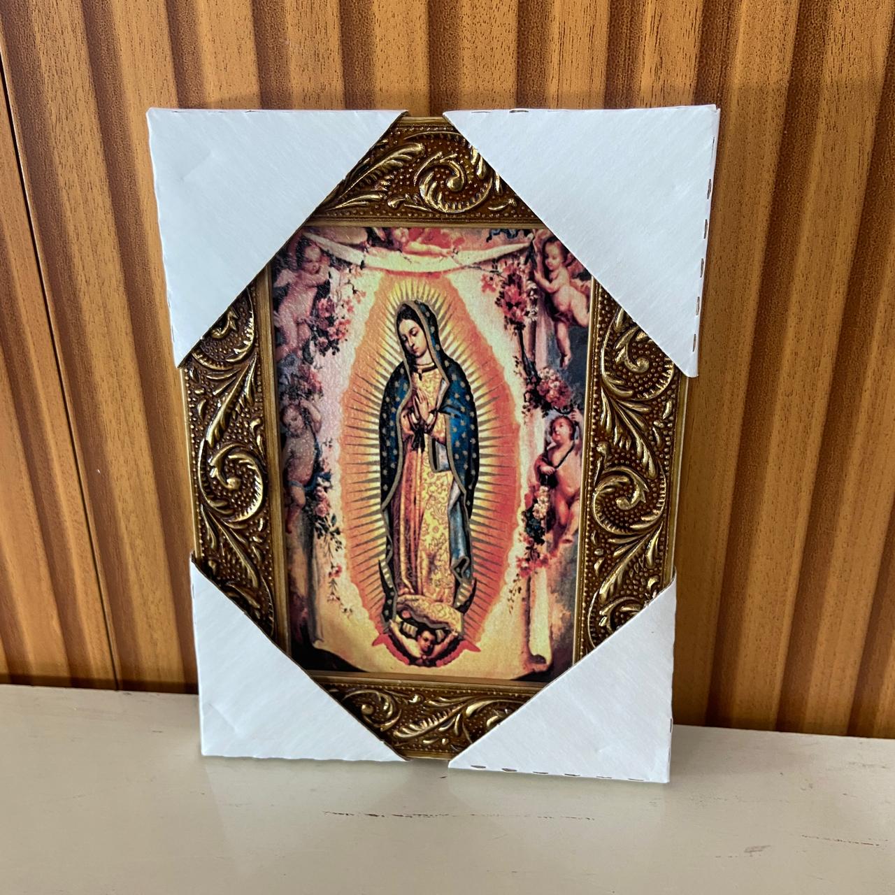 QUADRO COM MOLDURA RESINADO NOSSA SENHORA DE GUADALUPE 20,5X15,5 (1 UNIDADE)