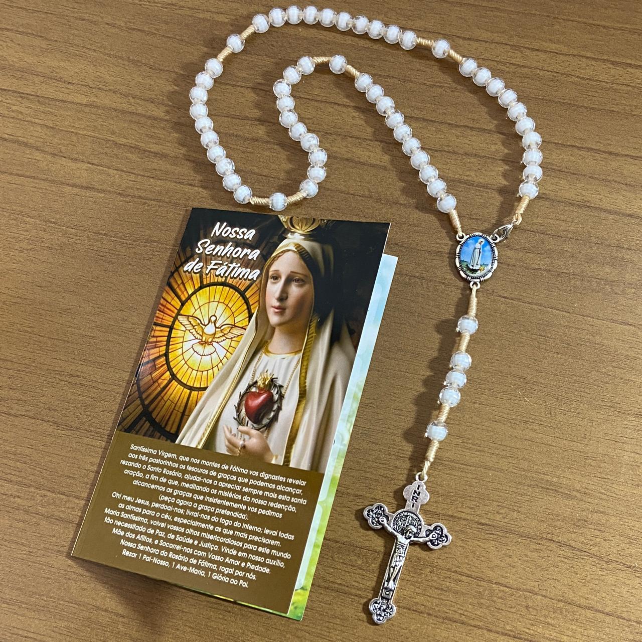 TERÇO ACRÍLICO BRANCO COM FECHO NOSSA SENHORA DE FÁTIMA MOD1 08MM (1 UNIDADE)