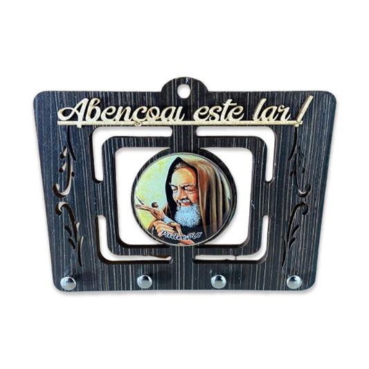 PORTA CHAVE VAZADO RESINADO SANTO PADRE PIO 14CM (1 UNIDADE)