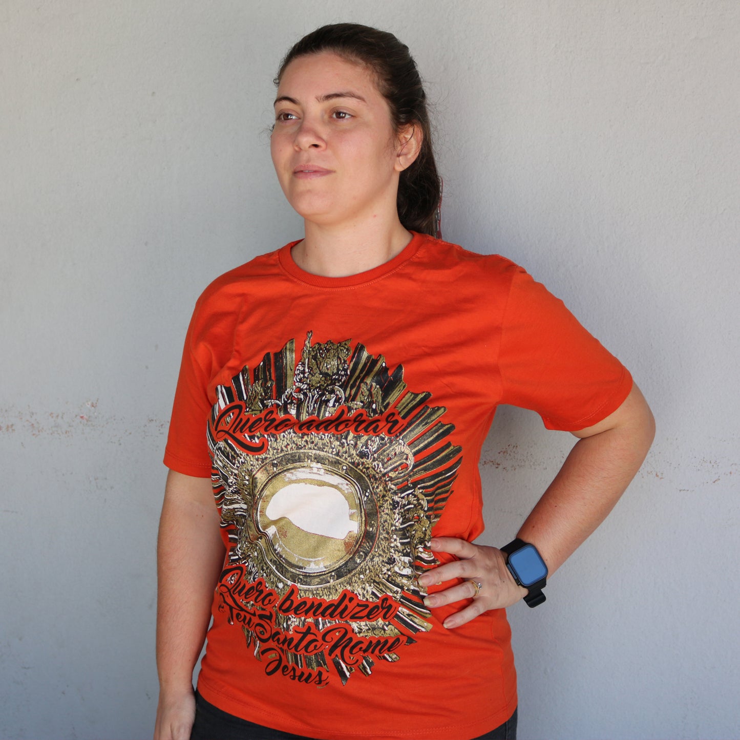 CAMISETA LARANJA SANTÍSSIMO SACRAMENTO TAMANHO M (1 UNIDADE)