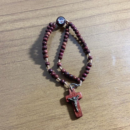 TERÇO PULSEIRA MADEIRA NOSSA SENHORA DE FÁTIMA (12 UNIDADES)