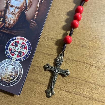 TERÇO PÉROLA VERMELHO CAMPISTA MEDALHA SÃO BENTO 10MM (1 UNIDADE)