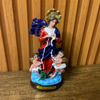 IMAGEM DE RESINA NACIONAL NOSSA SENHORA DESATADORA DOS NÓS 13,5CM (1 UNIDADE)