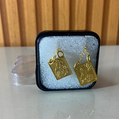 ESCAPULÁRIO DOURADO SAGRADO CORAÇÃO DE JESUS E NOSSA SENHORA DO CARMO MOD2  (6 UNIDADES)