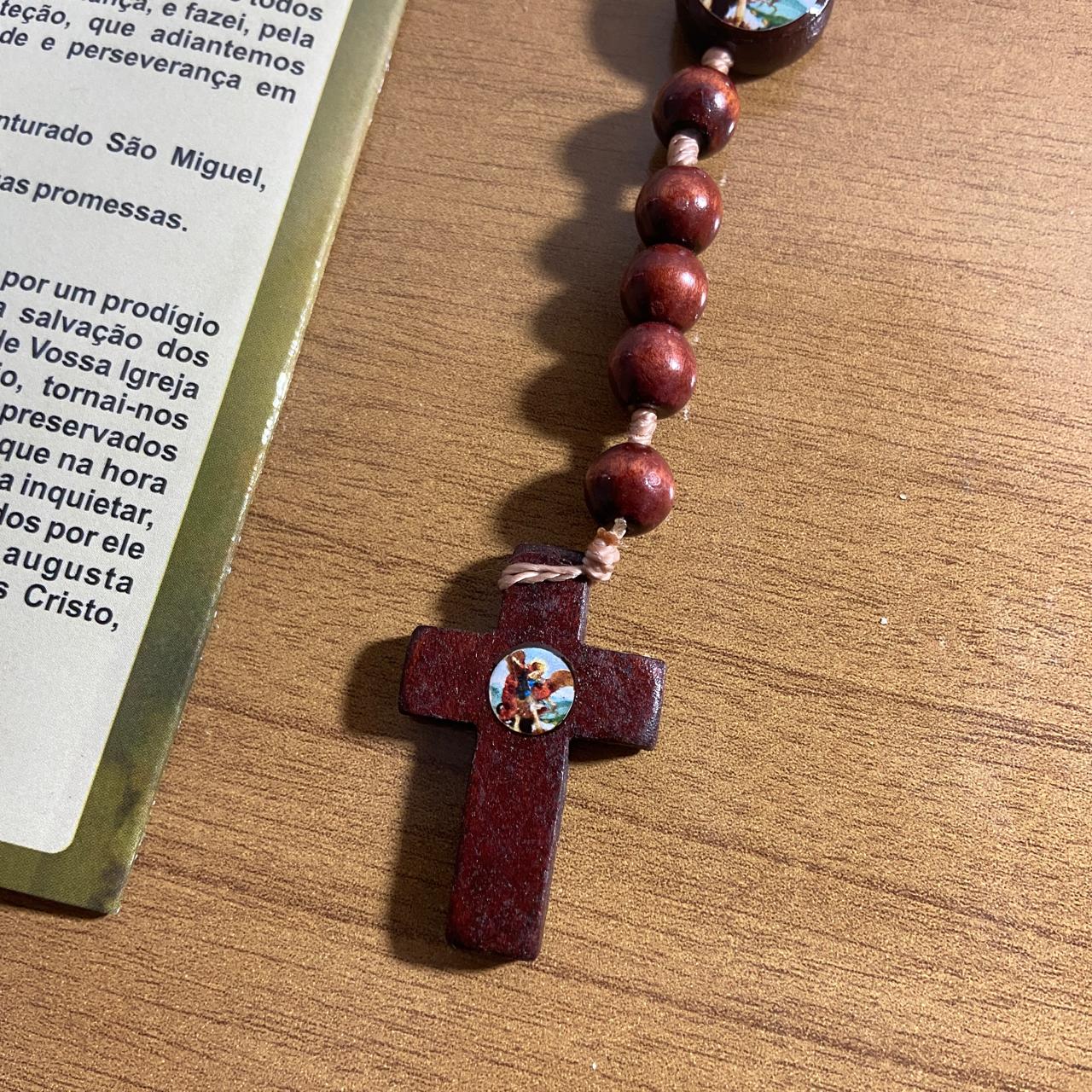 TERÇO DE MADEIRA SÃO MIGUEL ARCANJO MOD2 8MM (3 UNIDADES)
