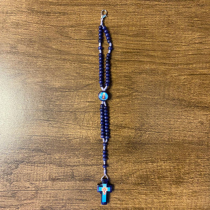 TERÇO PULSEIRA MADEIRA AZUL INFANTIL SANTOS SORTIDOS  04MM ( 12UNIDADES )