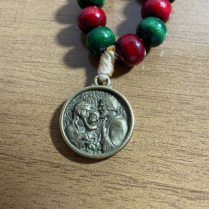 DEZENA DE DEDO MADEIRA COM MEDALHA OURO VELHO SAGRADA FAMÍLIA  (3 UNIDADES)