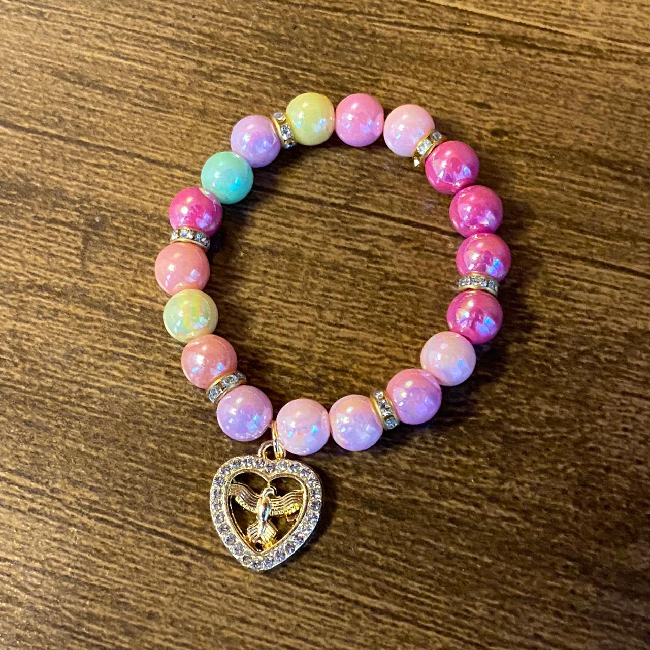 PULSEIRA PÉROLA INFANTIL COM PINGENTE DIVINO ESPÍRITO SANTO  (03 UNIDADES)