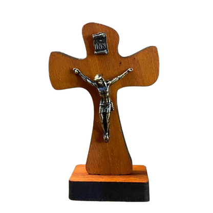 CRUCIFIXO MADEIRA DE MESA  8,5CM (1 UNIDADE)