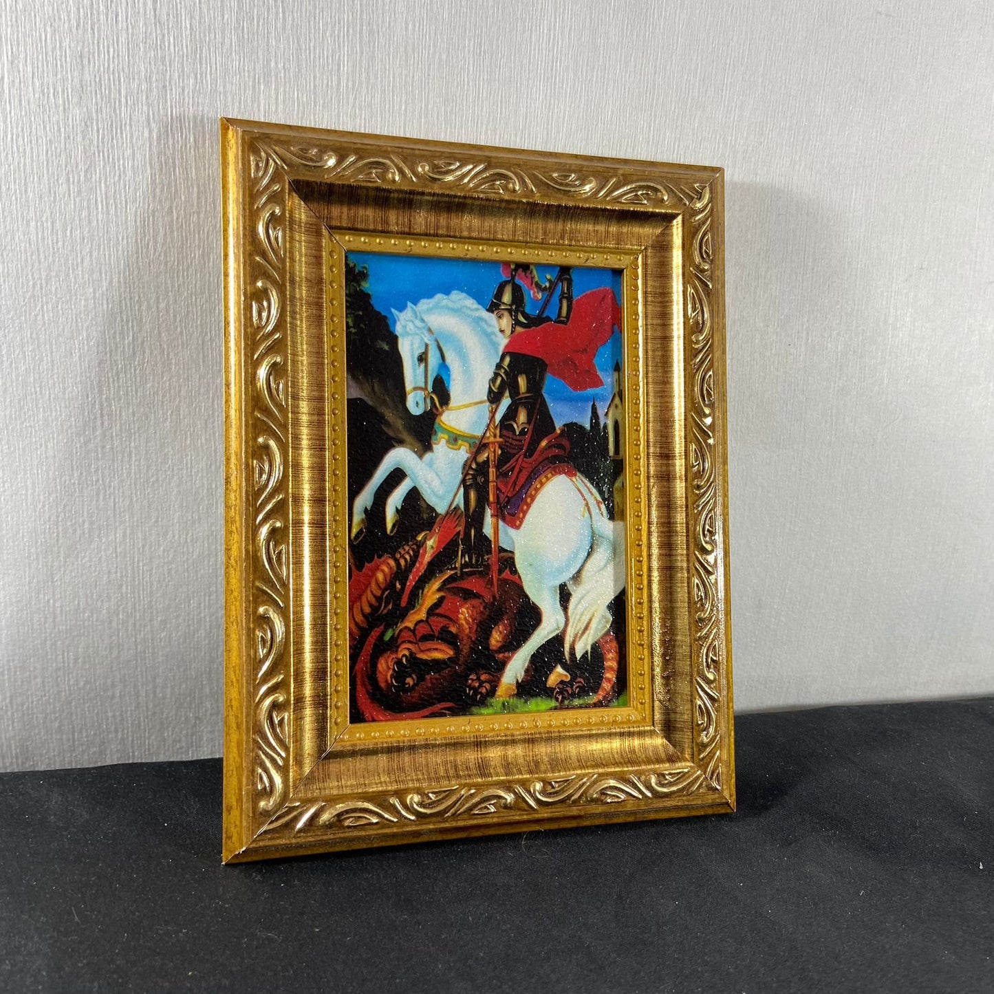 QUADRO COM MOLDURA RESINADO SÃO JORGE 20,5X15,5 (1 UNIDADE)