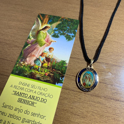 CORDÃO COM MEDALHA RESINADA ANJO DA GUARDA (1 UNIDADES)