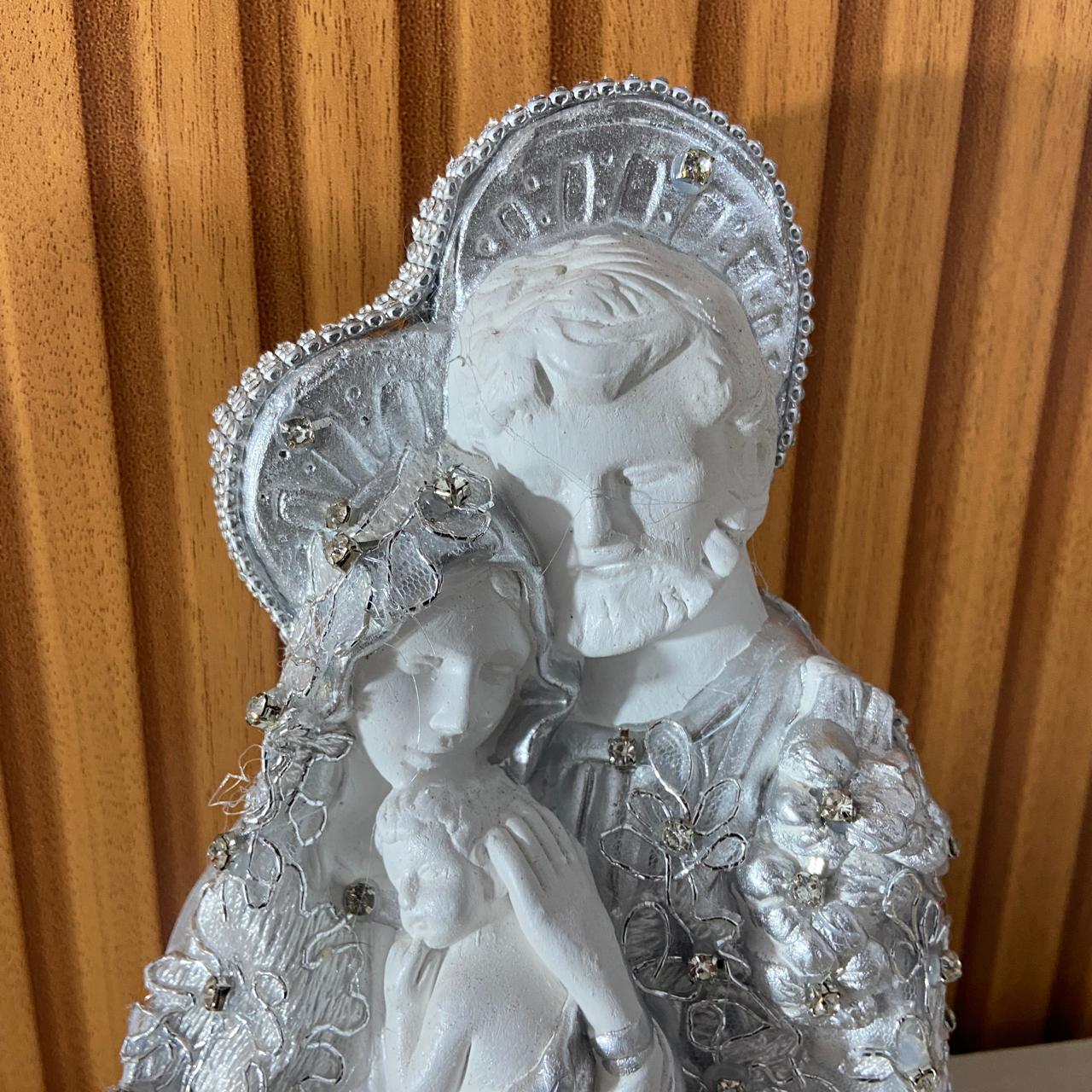 BUSTO DE GESSO SAGRADA FAMÍLIA DECOUPAGE PRATEADO 20CM (1 UNIDADE)