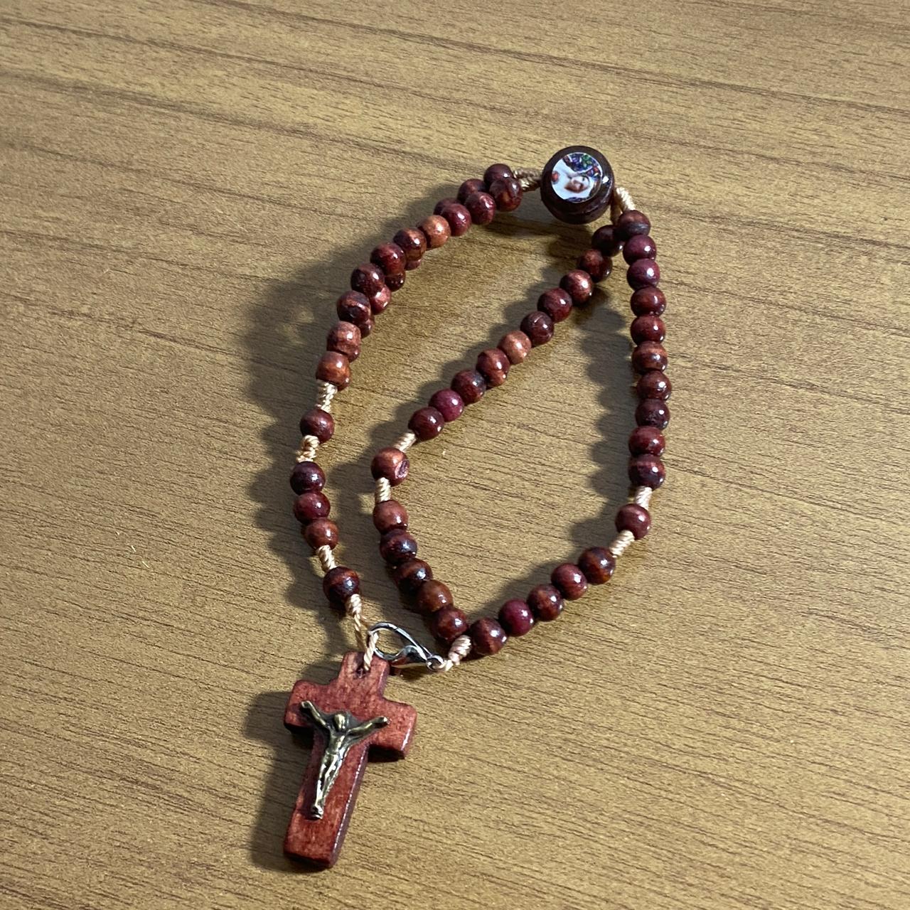 TERÇO PULSEIRA MADEIRA NOSSA SENHORA DE FÁTIMA (12 UNIDADES)