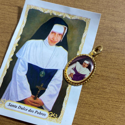 MEDALHA ALUMINIO SANTA DULCE DOS POBRES (36 UNIDADES)