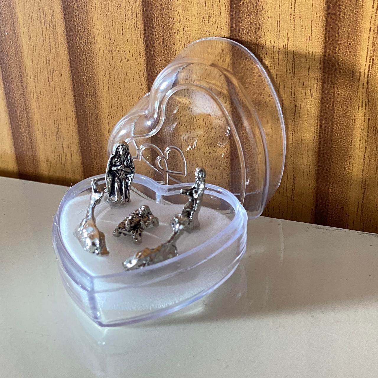 MINI PRESÉPIO ACRÍLICO CORAÇÃO PRATEADO 03CM (1 UNIDADE)