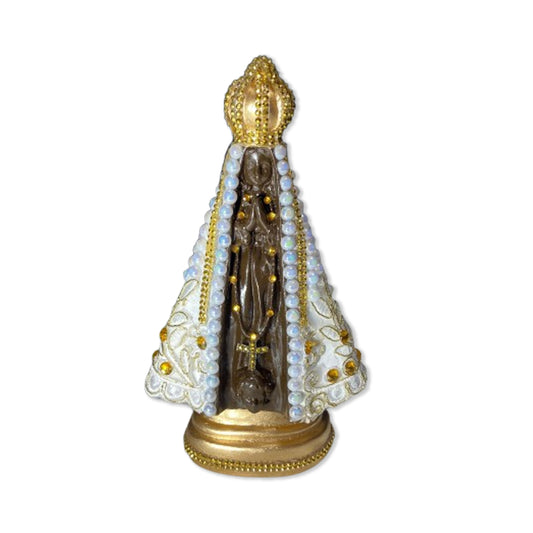 IMAGEM DE GESSO NOSSA SENHORA APARECIDA PÉROLA COM STRASS MOD16 23CM (1 UNIDADE)