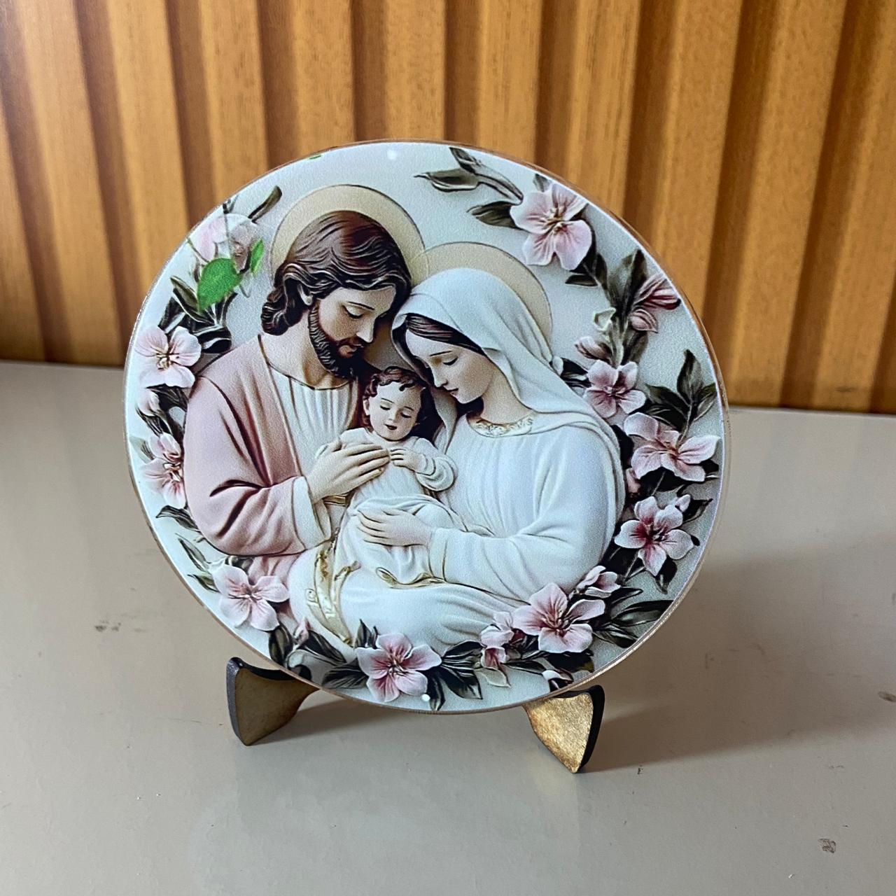ADORNO DE MESA ACRÍLICO RESINADO SAGRADA FAMÍLIA MOD3 9,5CM (1 UNIDADE)