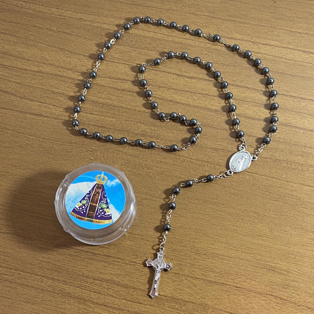 TERÇO HEMATITA NOSSA SENHORA APARECIDA E SÃO CRISTOVÃO 6MM (6 UNIDADES)