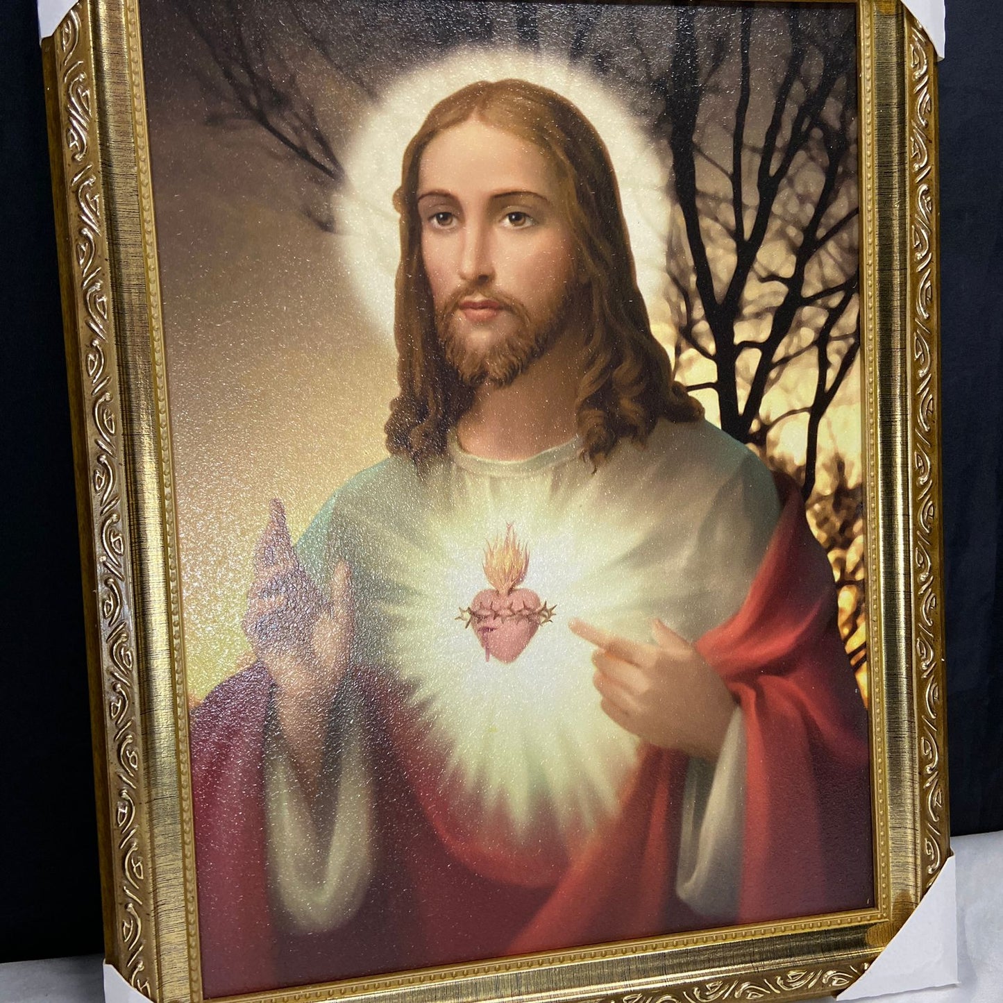 QUADRO COM MOLDURA RESINADO SAGRADO CORAÇÃO DE JESUS 45CMX35CM (1 UNIDADE)