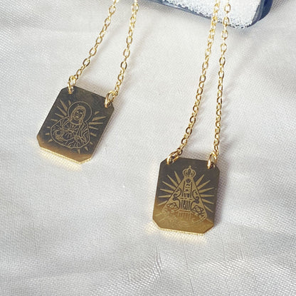 ESCAPULÁRIO DOURADO SAGRADO CORAÇÃO DE JESUS E NOSSA SENHORA APARECIDA  (6 UNIDADES)