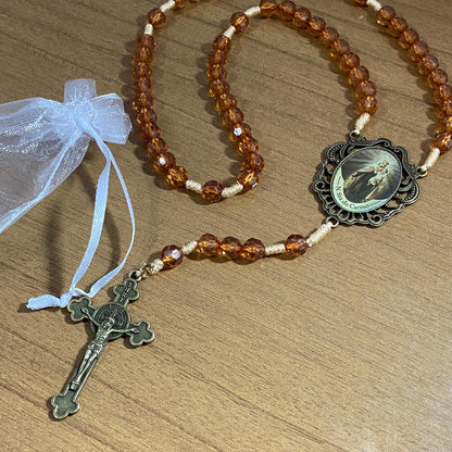 TERÇO ACRÍLICO NOSSA SENHORA DO CARMO 8MM (1 UNIDADES)