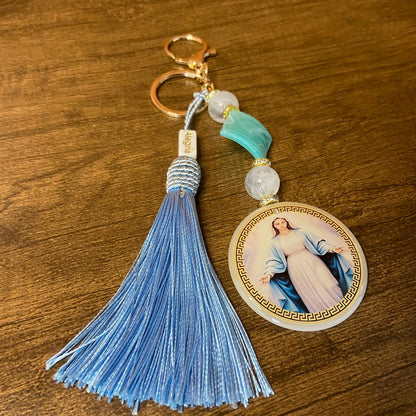 CHAVEIRO DE PEDRARIAS NOSSA SENHORA DAS GRAÇAS RESINADO (1 UNIDADE)