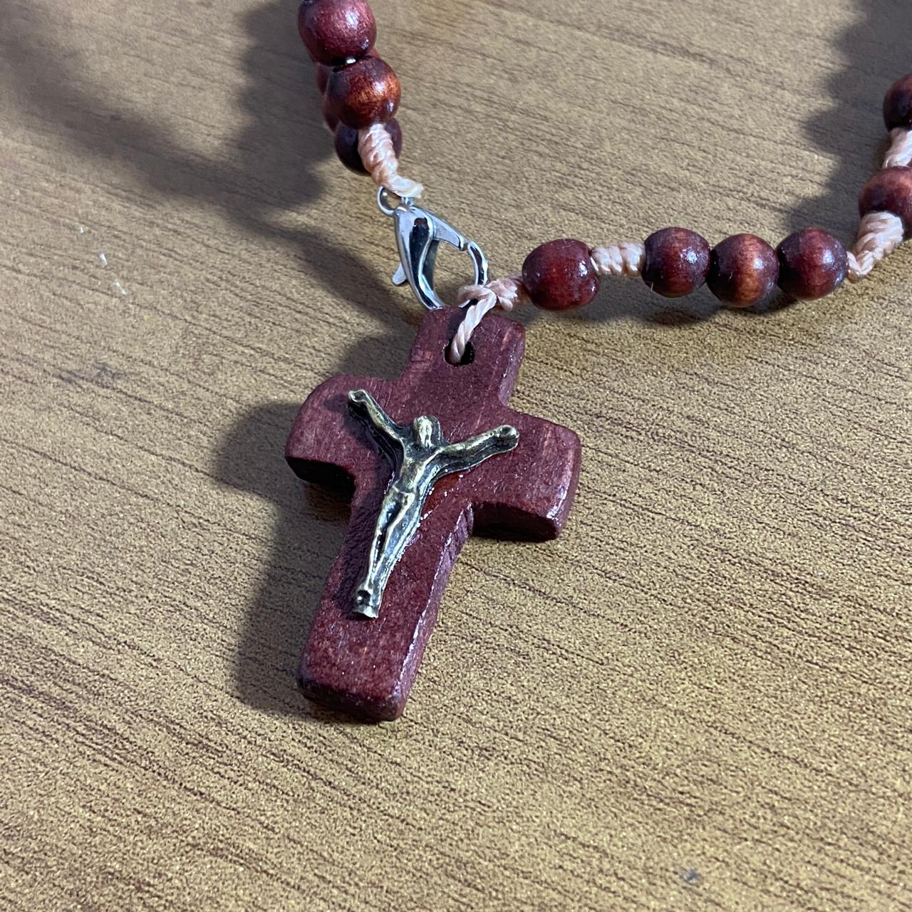 TERÇO PULSEIRA MADEIRA SÃO JORGE (12 UNIDADES)