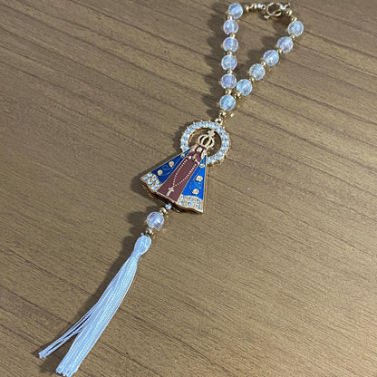 DEZENA PARA CARRO CRISTAL NOSSA SENHORA APARECIDA MARROM COM STRASS 12MM (3 UNIDADES)
