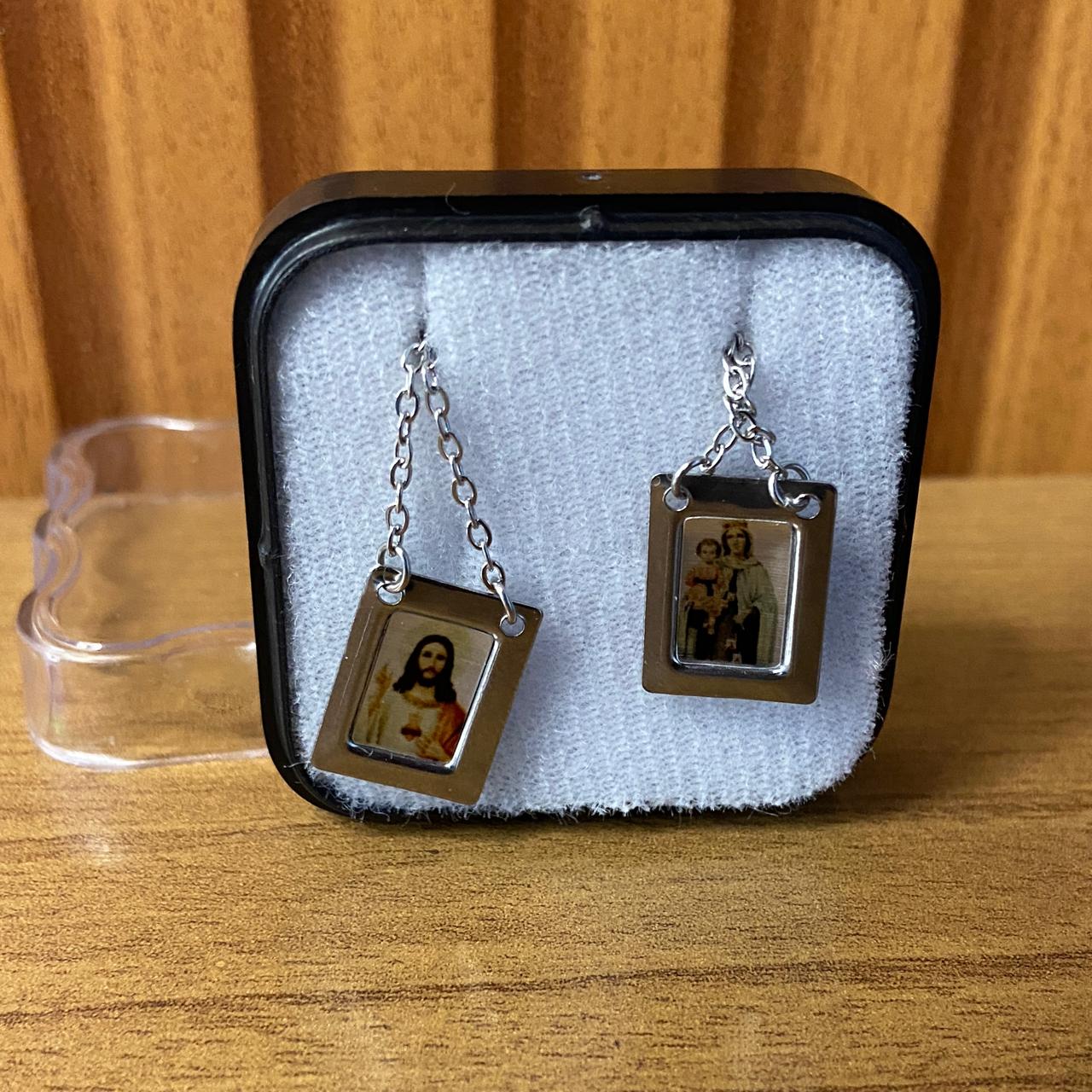 ESCAPULÁRIO INOX LAMINADO SAGRADO CORAÇÃO DE JESUS E NOSSA SENHORA DO CARMO (6 UNIDADES)