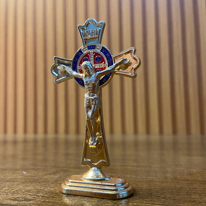 CRUCIFIXO DOURADO MEDALHA SÃO BENTO PARA CARRO 7,5CM  (6 UNIDADES)