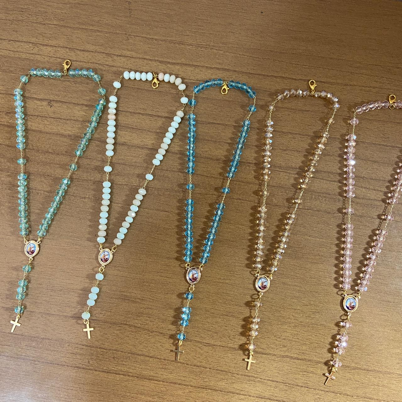 TERÇO PULSEIRA CRISTAL SÃO MIGUEL ARCANJO CORES SORTIDAS (3 UNIDADES)