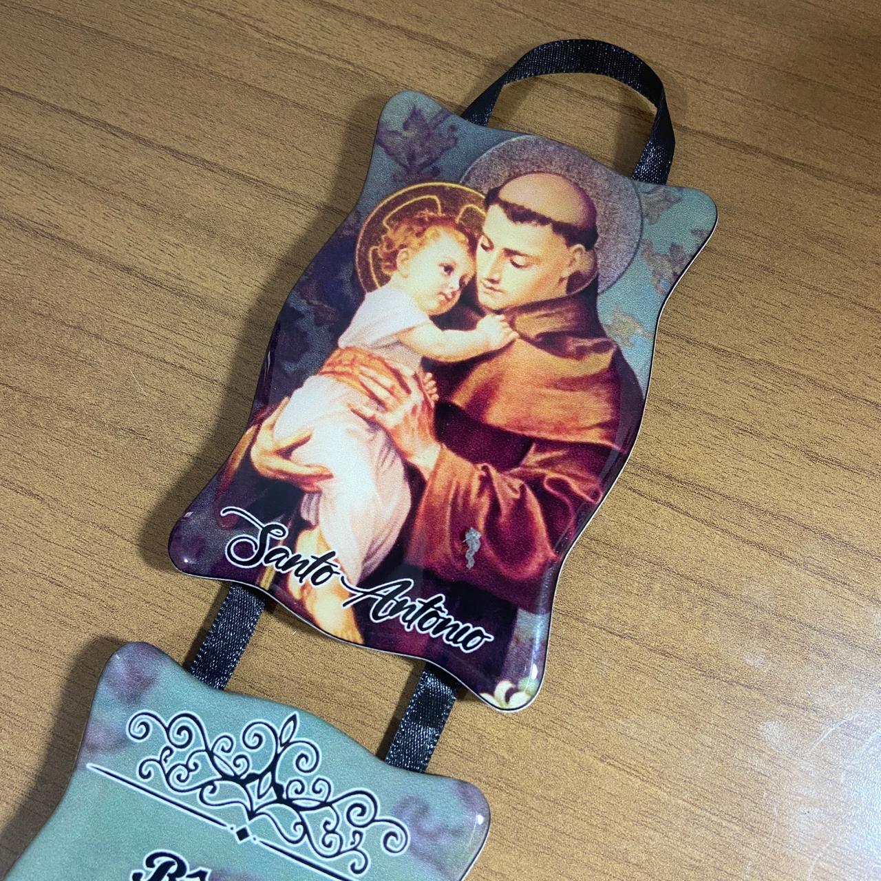 ADORNO DUPLO QUADRADO FITA SANTO ANTÔNIO (1 UNIDADE)