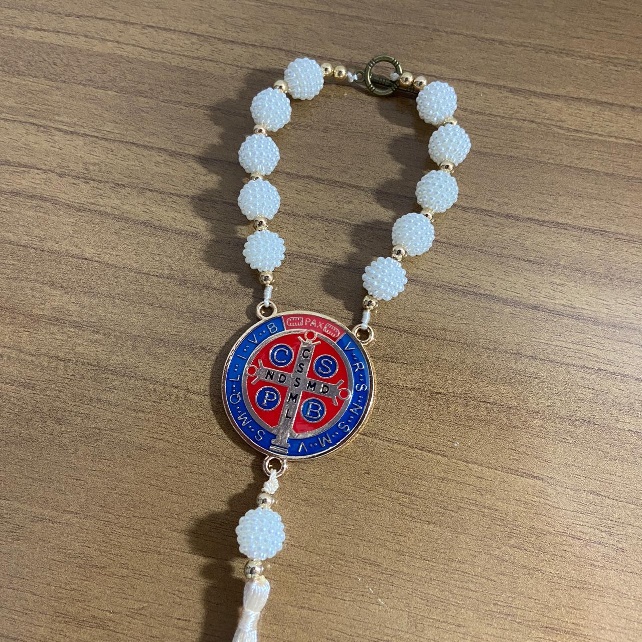 DEZENA PARA CARRO MEDALHA SÃO BENTO AMORA BRANCA 12MM (3 UNIDADES)