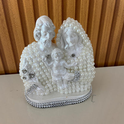 BUSTO DE GESSO SAGRADA FAMÍLIA BRANCO COM PÉROLA E STRASS PRATA 13CM (1 UNIDADE)