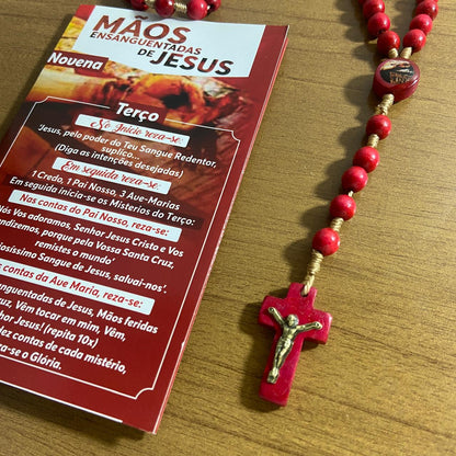 TERÇO DE MADEIRA MÃOS ENSANGUENTADAS DE JESUS 8MM (3 UNIDADES)