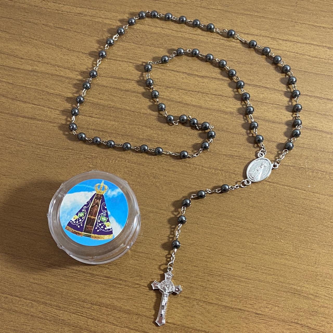 TERÇO HEMATITA NOSSA SENHORA APARECIDA E SÃO CRISTOVÃO 6MM (6 UNIDADES)