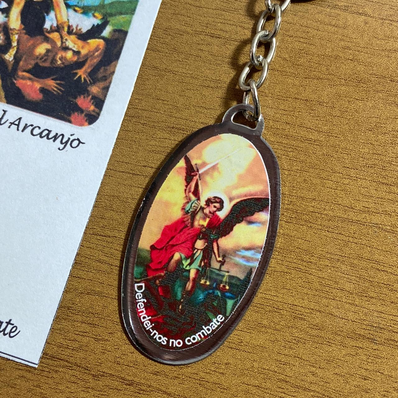 CHAVEIRO METAL OVAL RESINADO SÃO MIGUEL ARCANJO (6 UNIDADES)