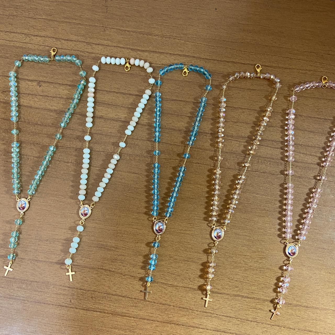TERÇO PULSEIRA CRISTAL SÃO MIGUEL ARCANJO CORES SORTIDAS (3 UNIDADES)