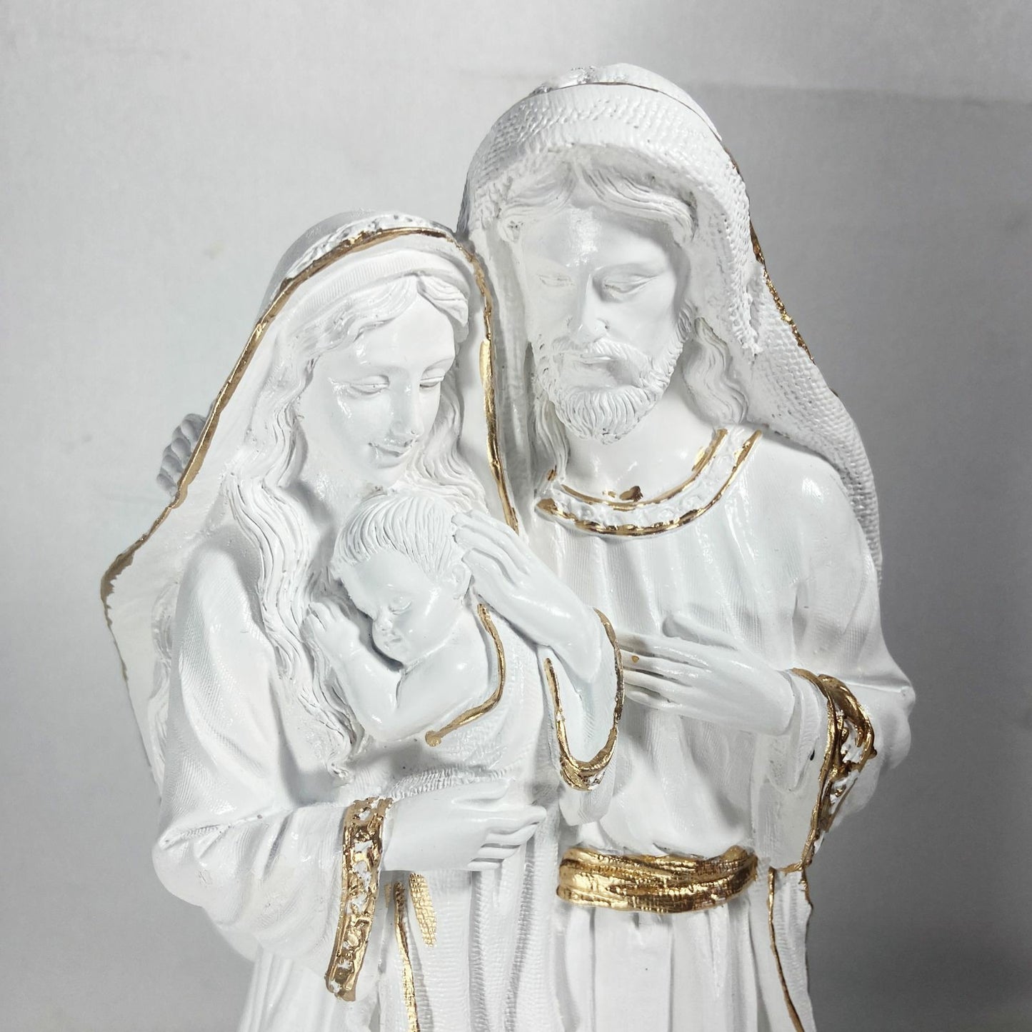 IMAGEM DE GESSO SAGRADA FAMÍLIA BRANCA E DOURADA 32,5CM (1 UNIDADE)