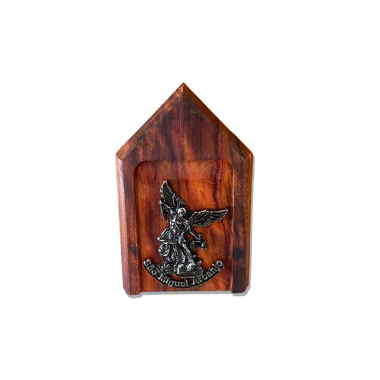 ADORNO DE MESA MADEIRA CASA SÃO MIGUEL ARCANJO METAL OURO VELHO 11,7CM (1 UNIDADE)