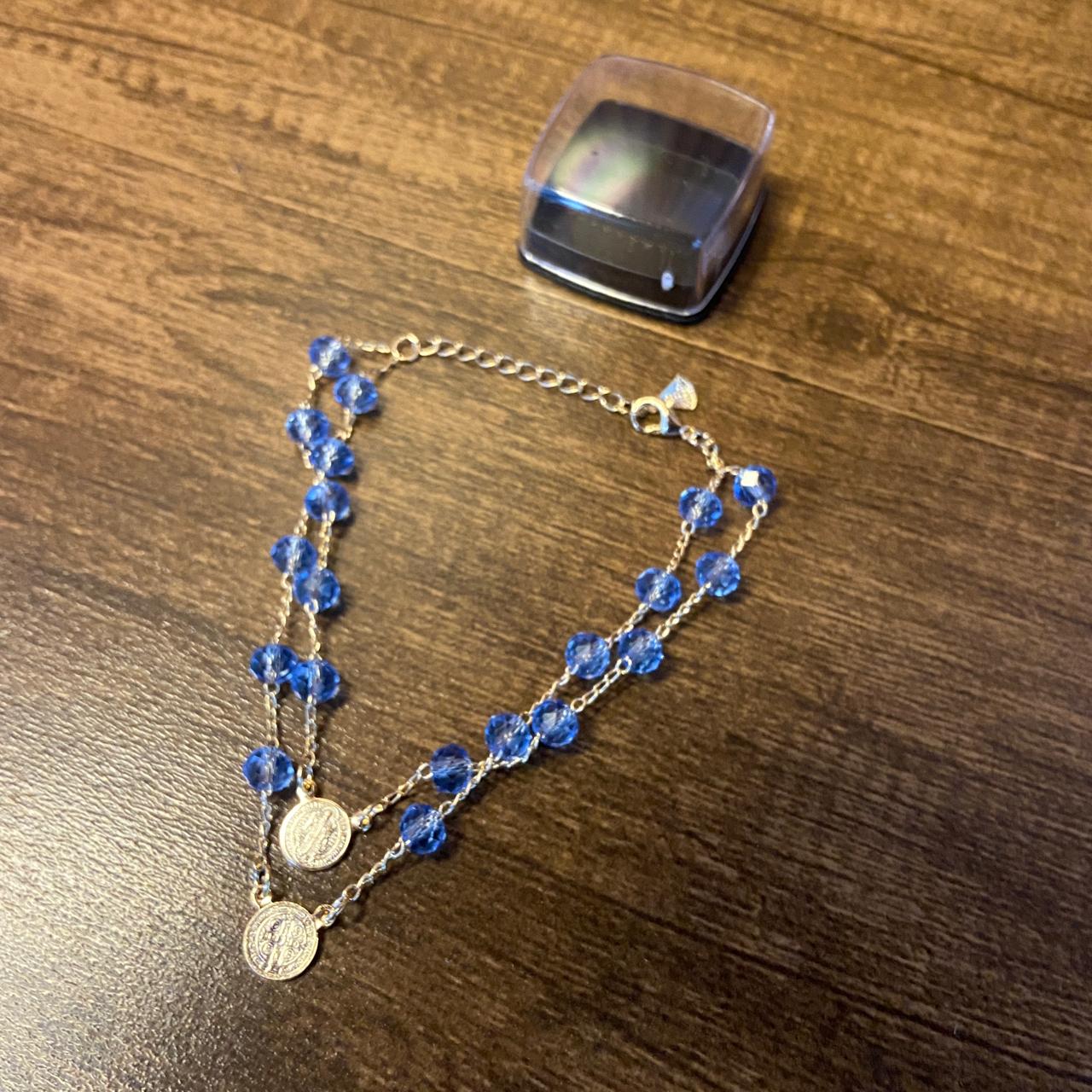 PULSEIRA ESCAPULÁRIO CRISTAL AZUL TRANSPARENTE MEDALHA SÃO BENTO  (3 UNIDADES)