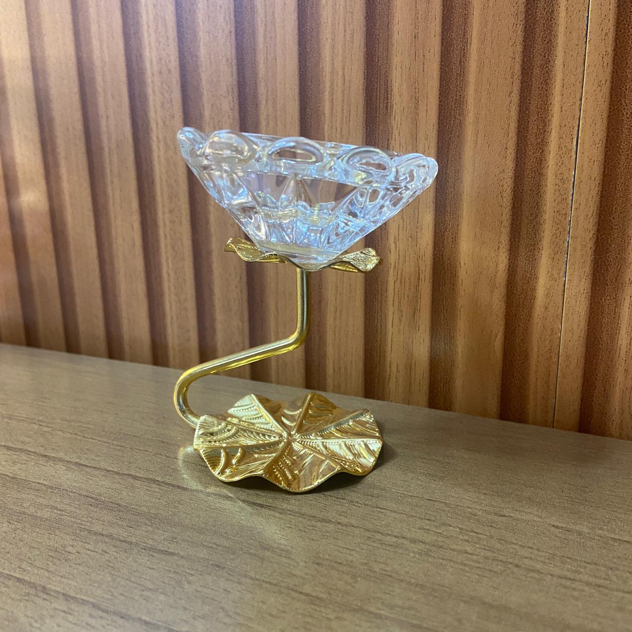 CASTIÇAL DE VIDRO CRISTAL COM SUPORTE DOURADO 8CM (1 UNIDADE)