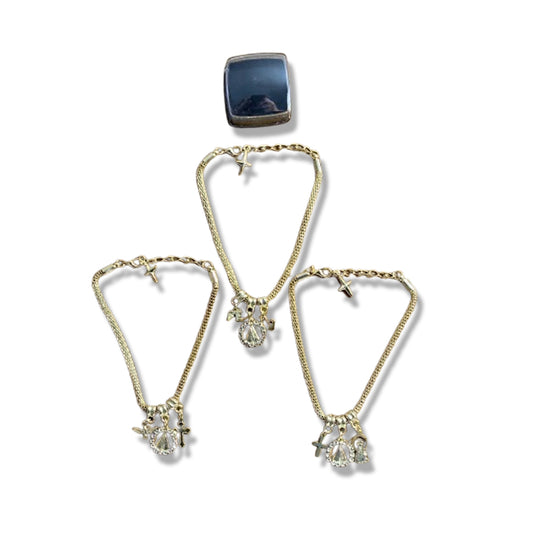 PULSEIRA DOURADA NOSSA SENHORA APARECIDA MODELOS SORTIDOS COM STRASS (6 UNIDADES)