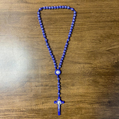 TERÇO NOSSA SENHORA APARECIDA CONTAS DECORADAS CORES SORTIDAS (6 UNIDADES)