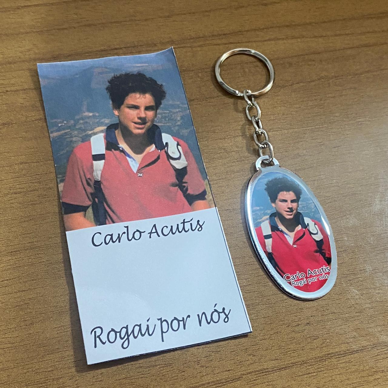 CHAVEIRO METAL OVAL RESINADO CARLO ACUTIS (6 UNIDADES)