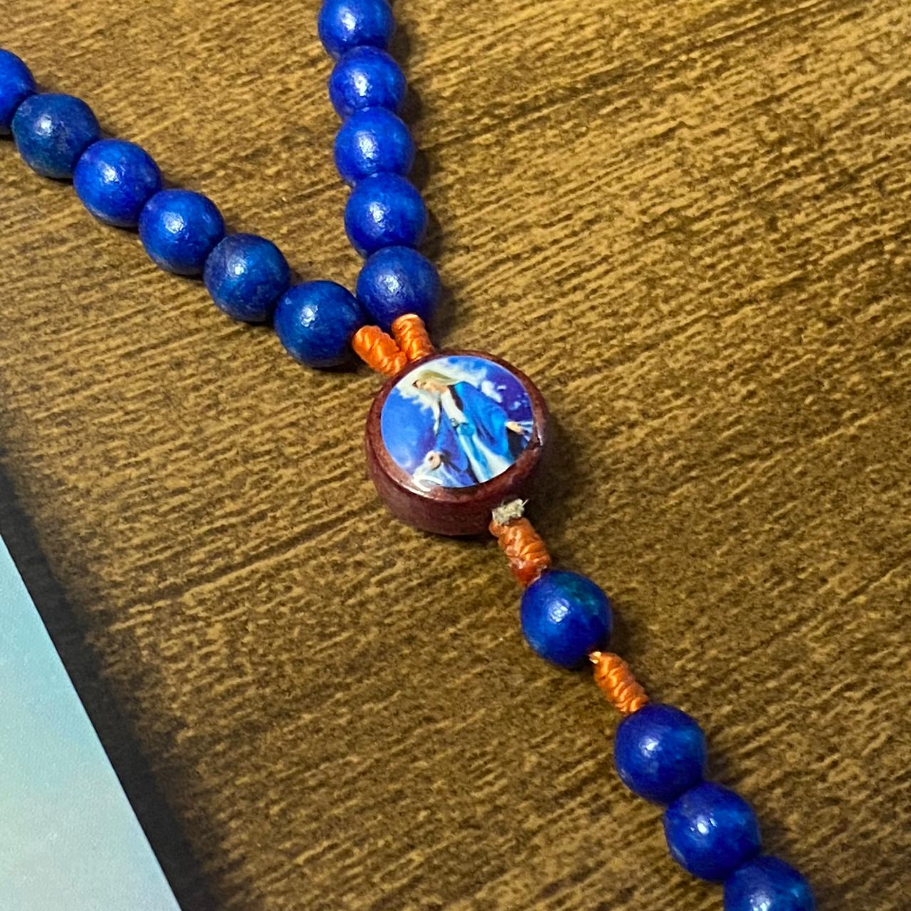TERÇO DE MADEIRA AZUL NOSSA SENHORA DAS GRAÇAS 06MM (3 UNIDADES)