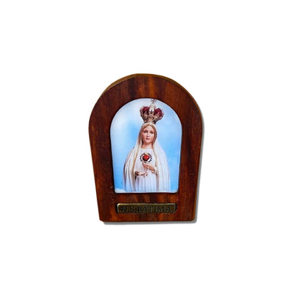 ADORNO DE MESA MADEIRA RESINADA NOSSA SENHORA DE FÁTIMA 11CM (1 UNIDADE)